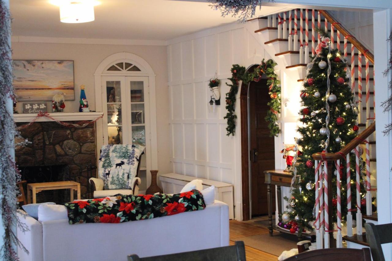 The Hillside B&B. Home W/ Breakfast Service! Wisconsin Dells Dış mekan fotoğraf